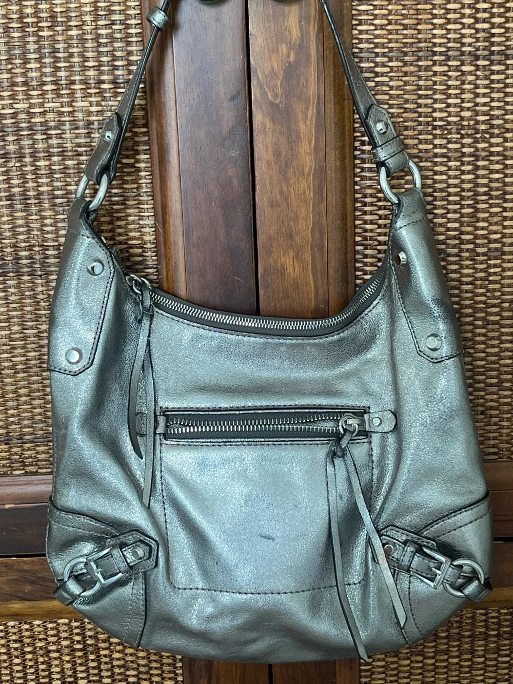 Vintage Y2K Michael Kors Metallic Silver Leather shoulder Bag missing charm